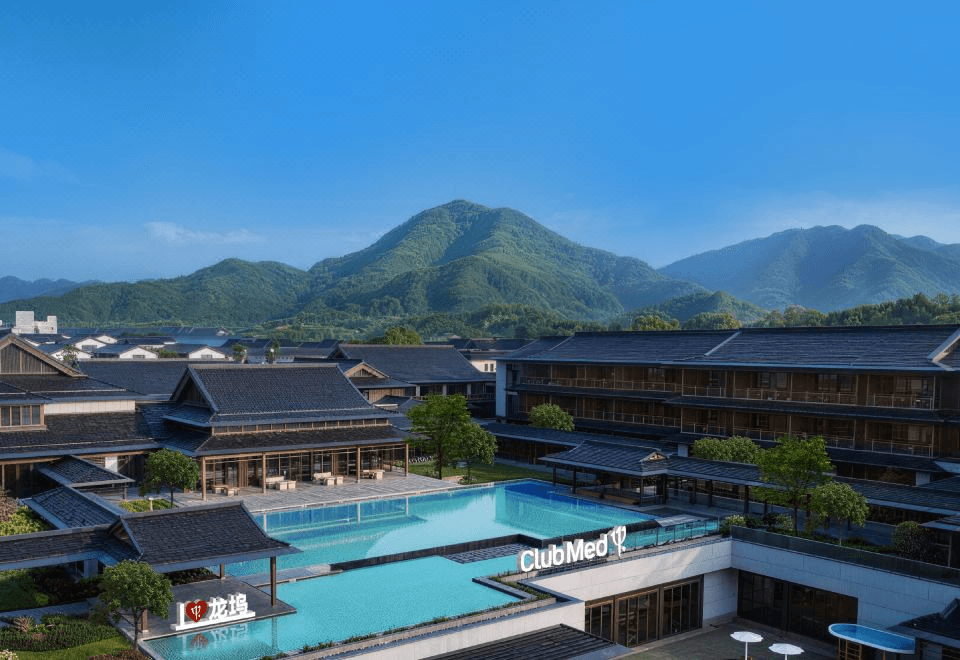 Club Med Urban Oasis Hangzhou Longwu Resort 